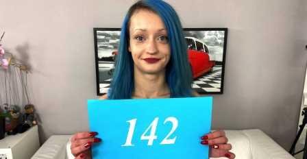 Czech Sex Casting Skinny and sexy girl gets fucked blue