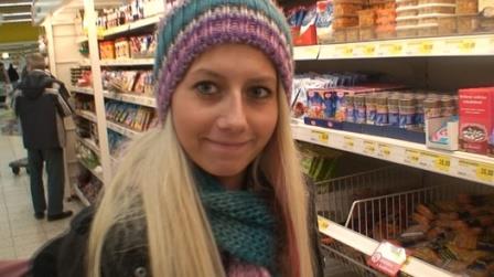 Czech Amateurs 2 Beautiful blonde loves sex