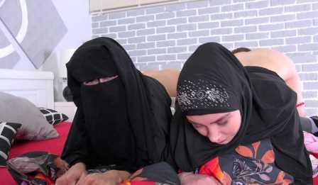 Sex With Musulmans Two muslim bitches