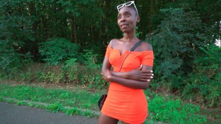 Public Agent African Ebony Loves Big Cock