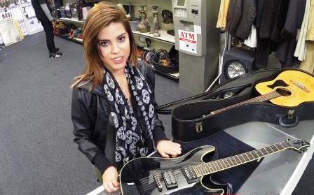 XxxPawn Pawnstar meets a rockstar