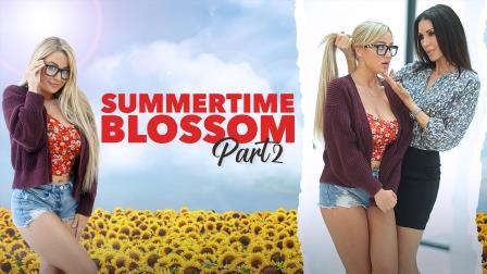 BadMilfs Summertime Blossom Part 2 How to Please my Crush