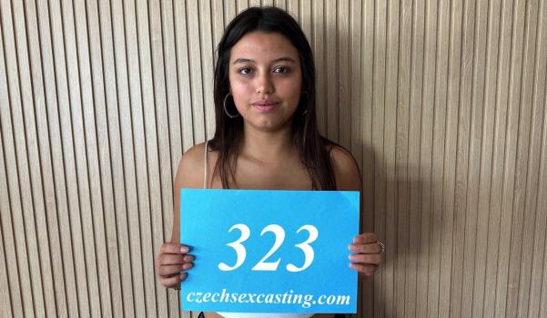 Czech Sex Casting E323 Hot latin babe wants to try a naughty photo shooting