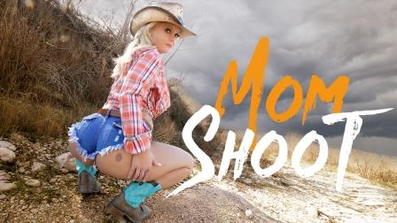 MomShoot The Kindness of Strangers