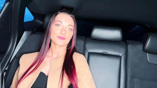 Jacquie Et Michel TV Angela thanks her private driver in her own way