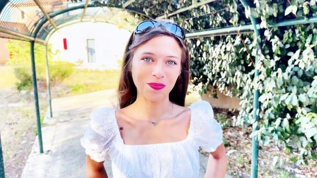Jacquie Et Michel TV Lolita 25 years old from Bordeaux
