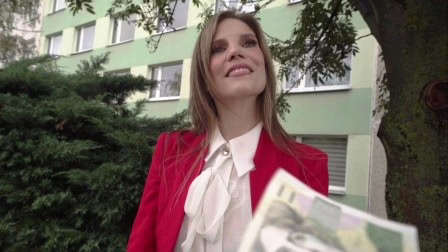 Public Agent The Extra MILF