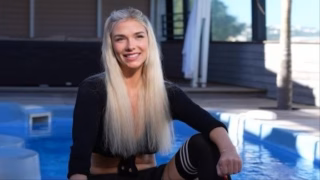 Jacquie Et Michel TV Sophie 24 years old from Paris